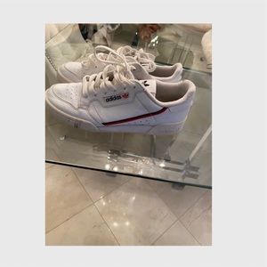 Adidas White Continental🤍👟